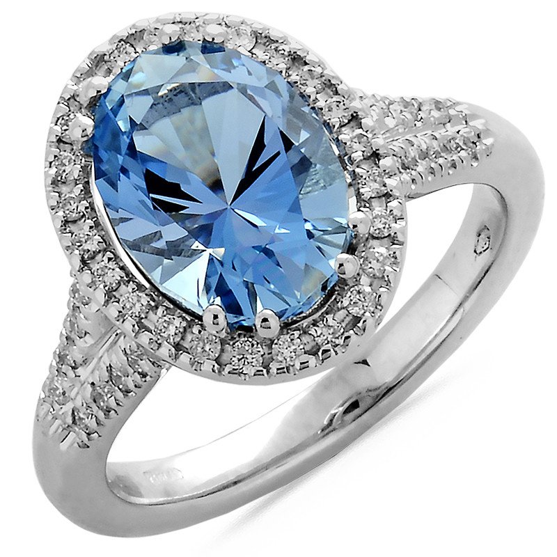 Oval Santa Maria Aquamarine and Diamond Ring White Gold